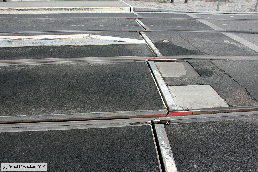Straßenbahn Bordeaux - Anlagen
/ Bild: bordeauxanlagen_bk1506120061.jpg