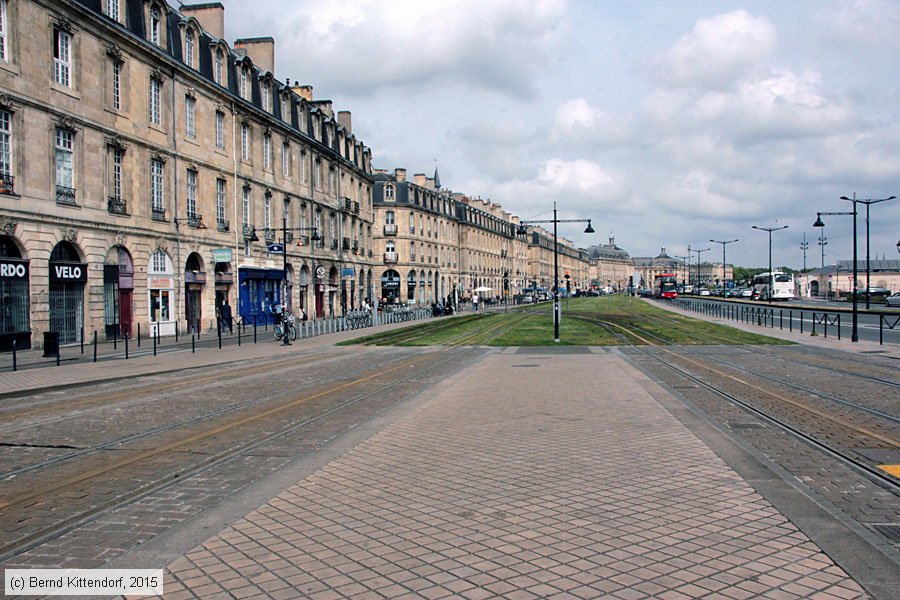 Straßenbahn Bordeaux - Anlagen
/ Bild: bordeauxanlagen_bk1506130010.jpg