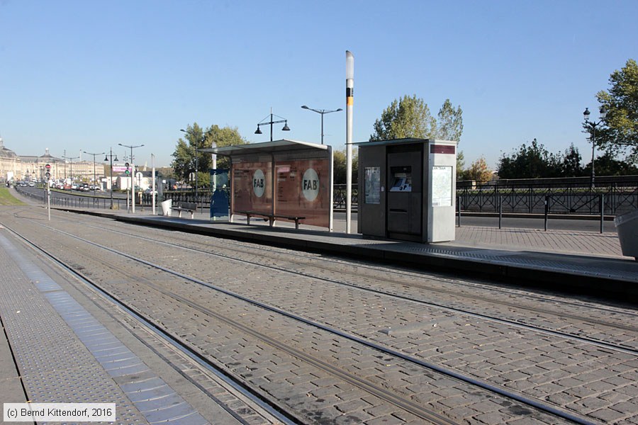 Straßenbahn Bordeaux - Anlagen
/ Bild: bordeauxanlagen_bk1610210048.jpg Straßenbahn Bordeaux - Anlagen
/ Bild: bordeauxanlagen_bk1610210048.jpg