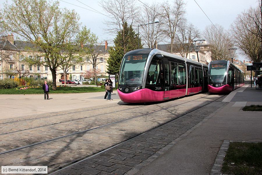 Straßenbahn Dijon - 1002
/ Bild: dijon1002_bk1404010244.jpg