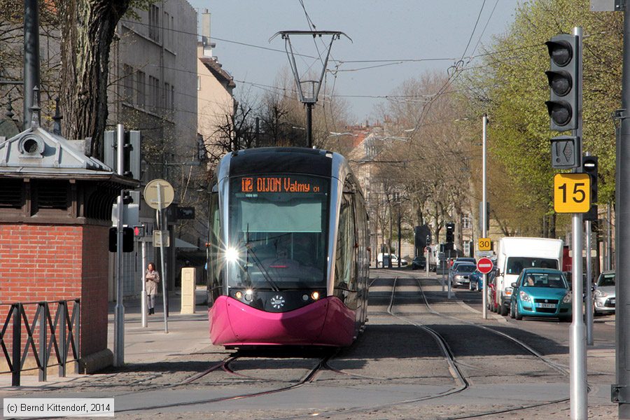 Straßenbahn Dijon - 1005
/ Bild: dijon1005_bk1404010080.jpg