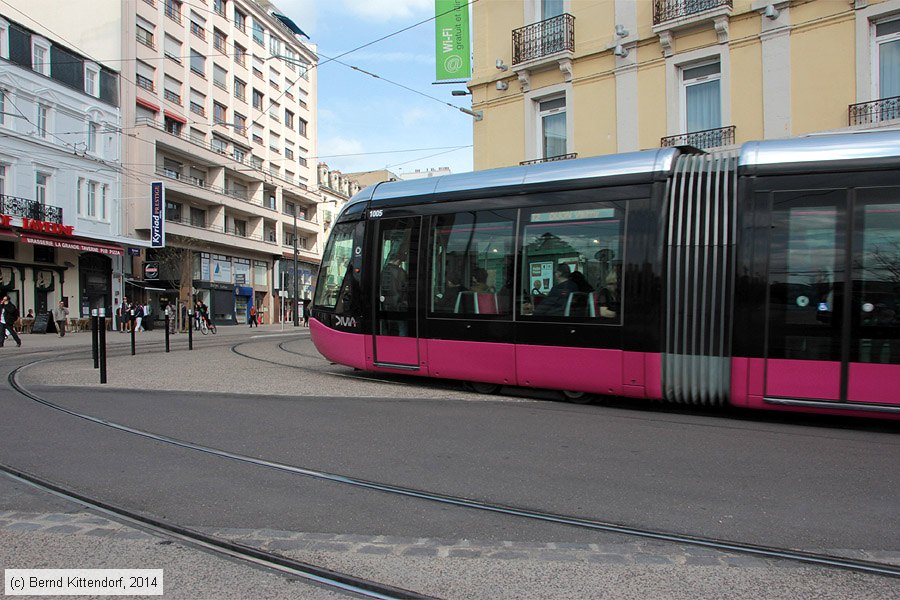 Straßenbahn Dijon - 1005
/ Bild: dijon1005_bk1404010419.jpg