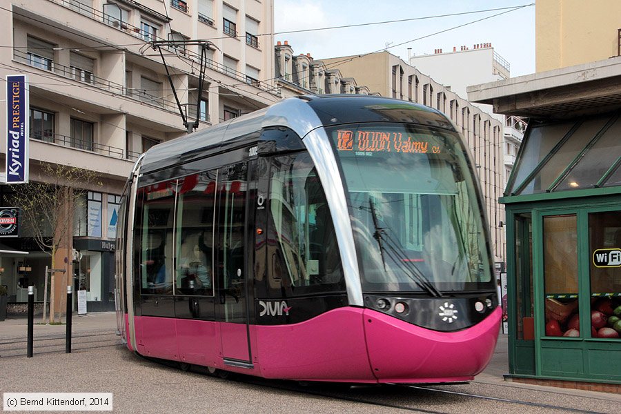 Straßenbahn Dijon - 1005
/ Bild: dijon1005_bk1404010420.jpg