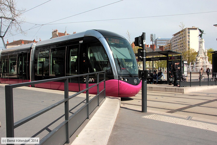 Straßenbahn Dijon - 1008
/ Bild: dijon1008_bk1404020264.jpg