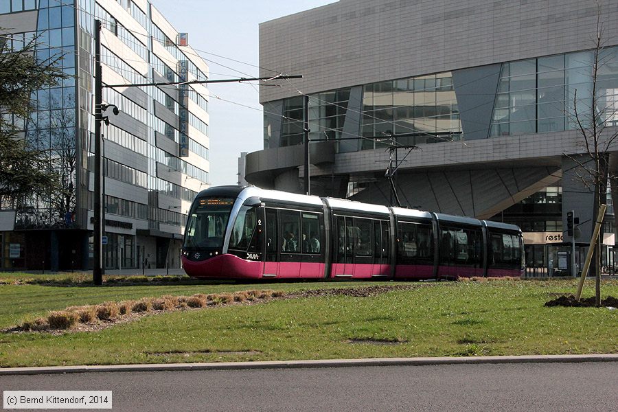 Straßenbahn Dijon - 1009
/ Bild: dijon1009_bk1404010020.jpg