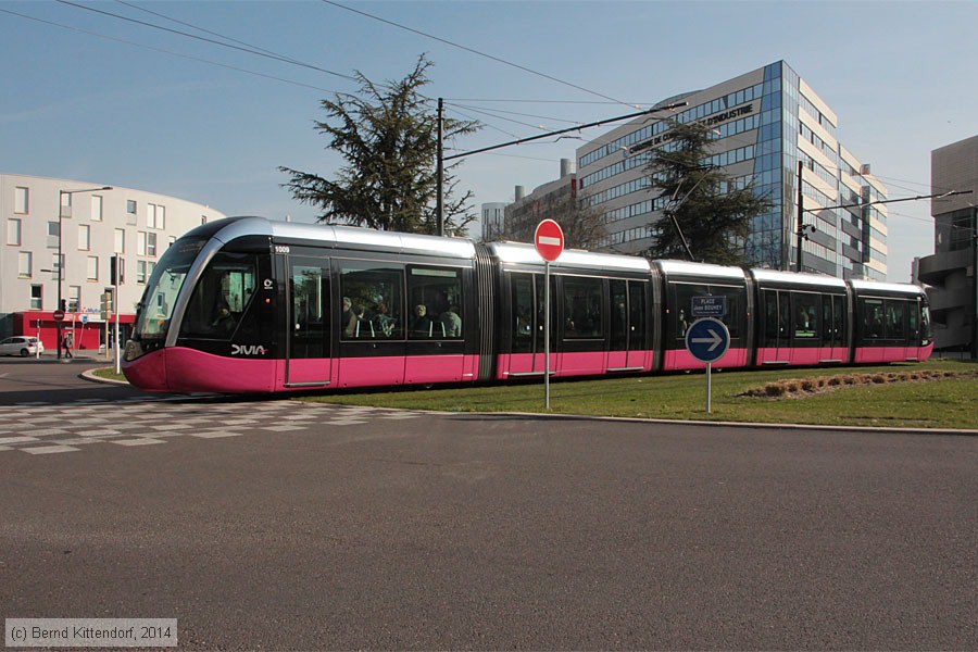 Straßenbahn Dijon - 1009
/ Bild: dijon1009_bk1404010021.jpg