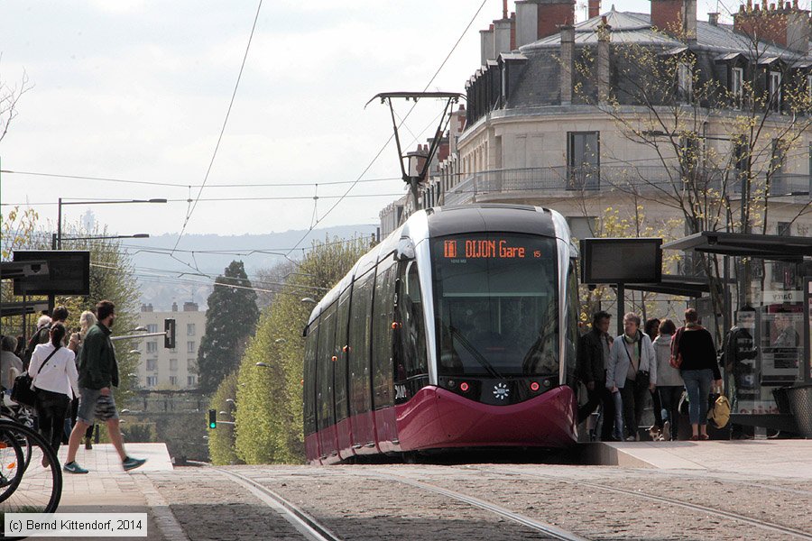 Straßenbahn Dijon - 1010
/ Bild: dijon1010_bk1404010310.jpg