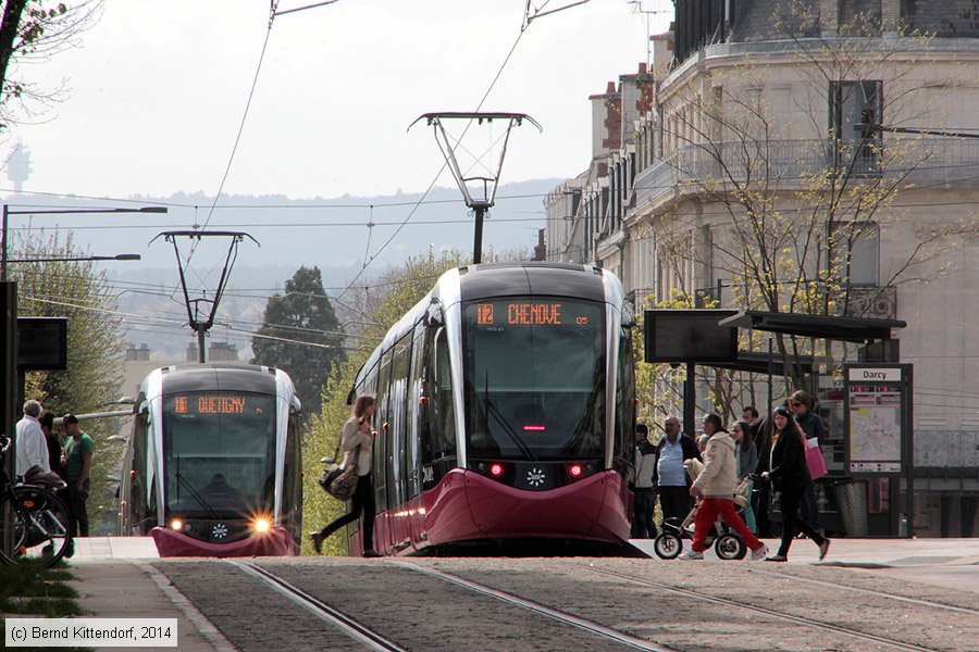 Straßenbahn Dijon - 1019
/ Bild: dijon1019_bk1404010300.jpg