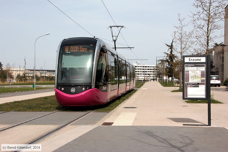 Straßenbahn Dijon - 1031
/ Bild: dijon1031_bk1404010204.jpg Straßenbahn Dijon - 1031
/ Bild: dijon1031_bk1404010204.jpg