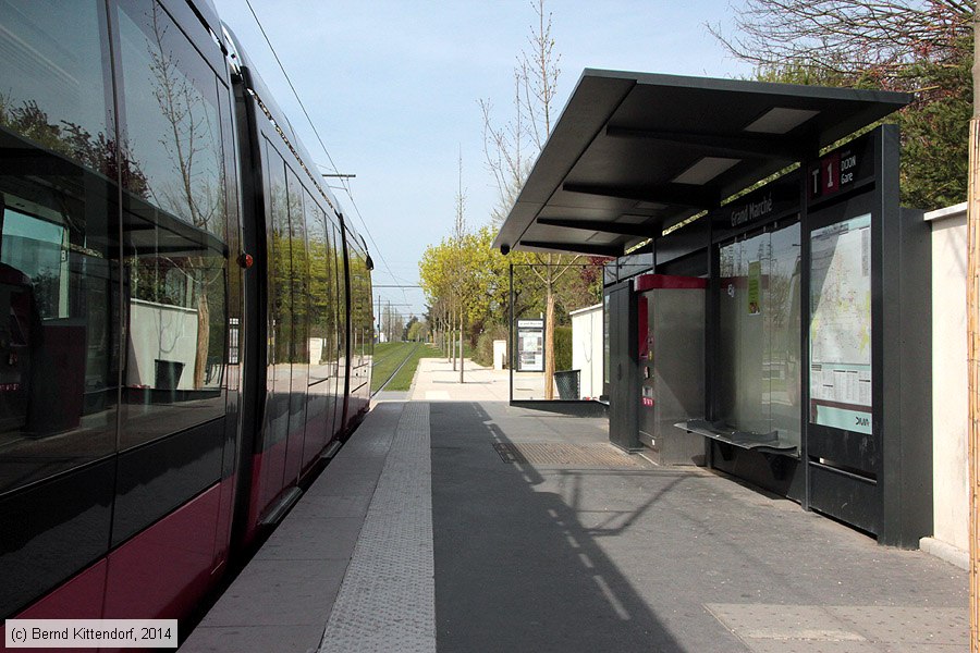 Straßenbahn Dijon - Anlagen
/ Bild: dijonanlagen_bk1404010153.jpg