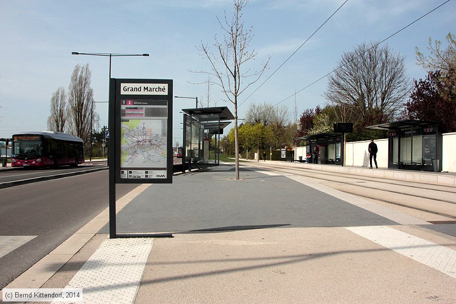 Straßenbahn Dijon - Anlagen
/ Bild: dijonanlagen_bk1404010172.jpg