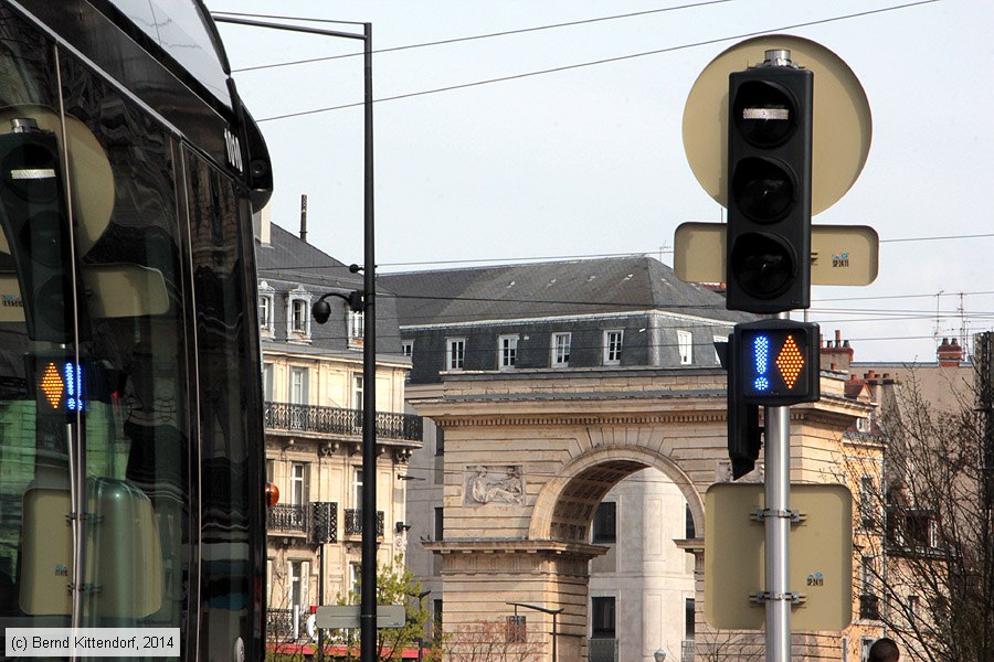 Straßenbahn Dijon - Anlagen
/ Bild: dijonanlagen_bk1404010340.jpg