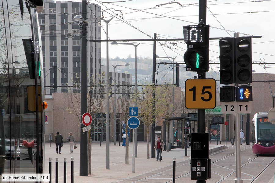 Straßenbahn Dijon - Anlagen
/ Bild: dijonanlagen_bk1404010377.jpg