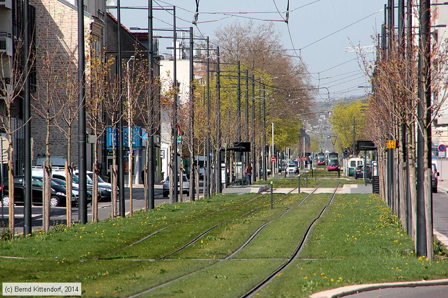 Straßenbahn Dijon - Anlagen
/ Bild: dijonanlagen_bk1404020291.jpg
