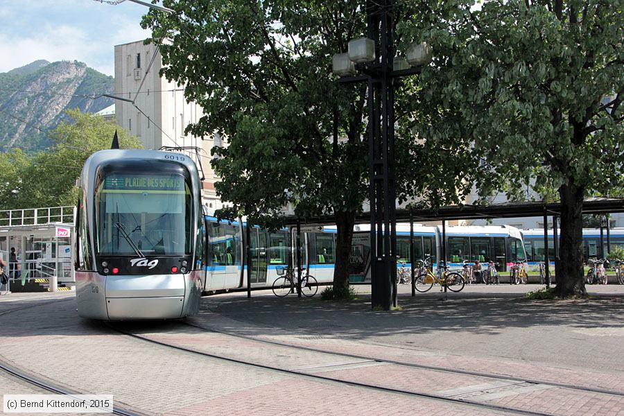 Straßenbahn Grenoble - 6019
/ Bild: grenoble6019_bk1504290057.jpg