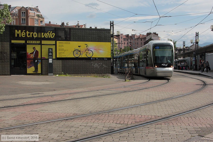 Straßenbahn Grenoble - 6027
/ Bild: grenoble6027_bk1504260144.jpg