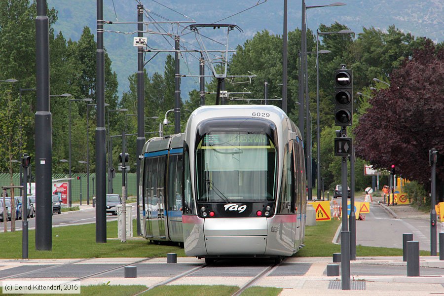 Straßenbahn Grenoble - 6029
/ Bild: grenoble6029_bk1504270150.jpg