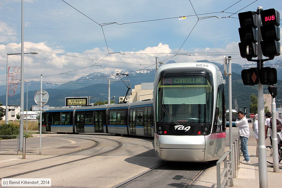 Straßenbahn Grenoble - 6030
/ Bild: grenoble6030_bk1406280317.jpg