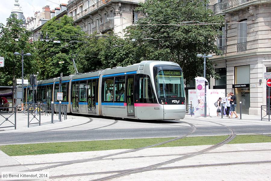 Straßenbahn Grenoble - 6038
/ Bild: grenoble6038_bk1406280125.jpg