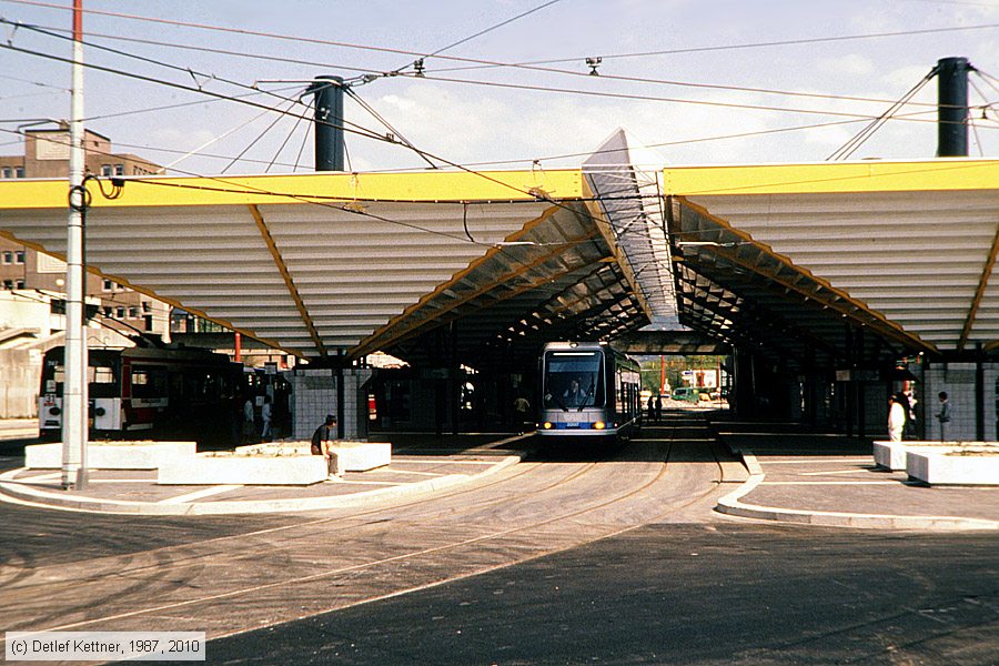 Stra&szlig;enbahn Grenoble - 2007
/ Bild: grenoble2007_dk065010.jpg