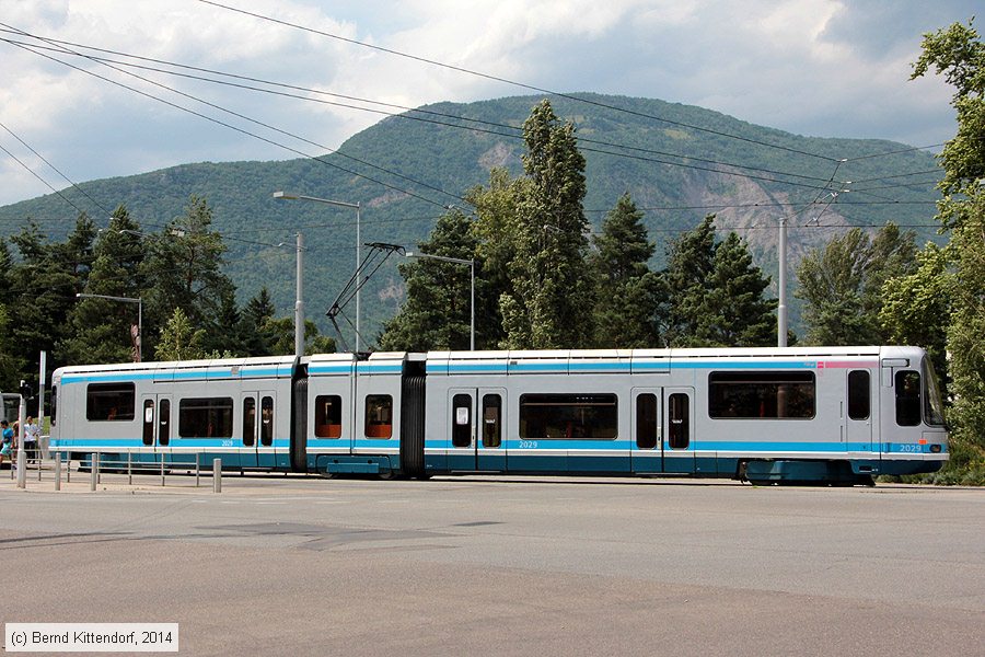 Straßenbahn Grenoble - 2029
/ Bild: grenoble2029_bk1406280322.jpg