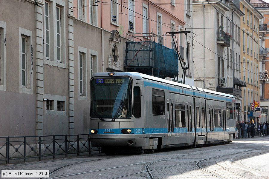 Straßenbahn Grenoble - 2031
/ Bild: grenoble2031_bk1404260401.jpg Straßenbahn Grenoble - 2031
/ Bild: grenoble2031_bk1404260401.jpg