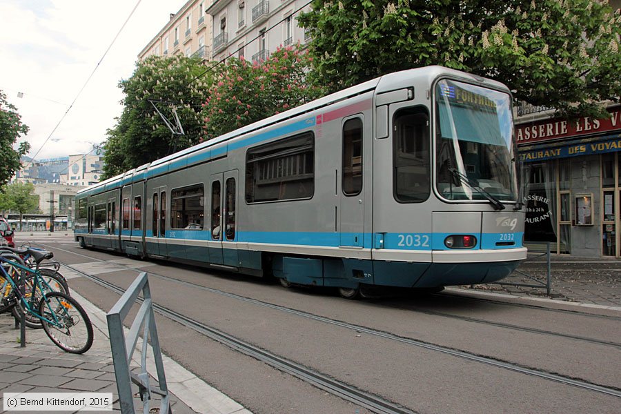 Stra&szlig;enbahn Grenoble - 2032
/ Bild: grenoble2032_bk1504270050.jpg