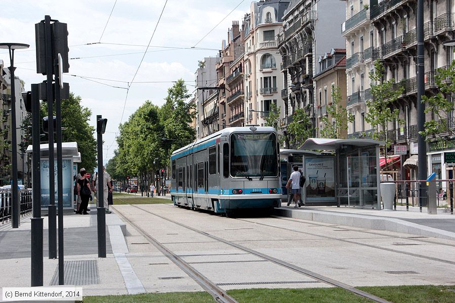 Straßenbahn Grenoble - 2033
/ Bild: grenoble2033_bk1406280121.jpg