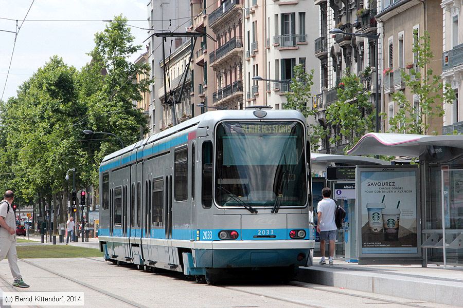 Straßenbahn Grenoble - 2033
/ Bild: grenoble2033_bk1406280122.jpg