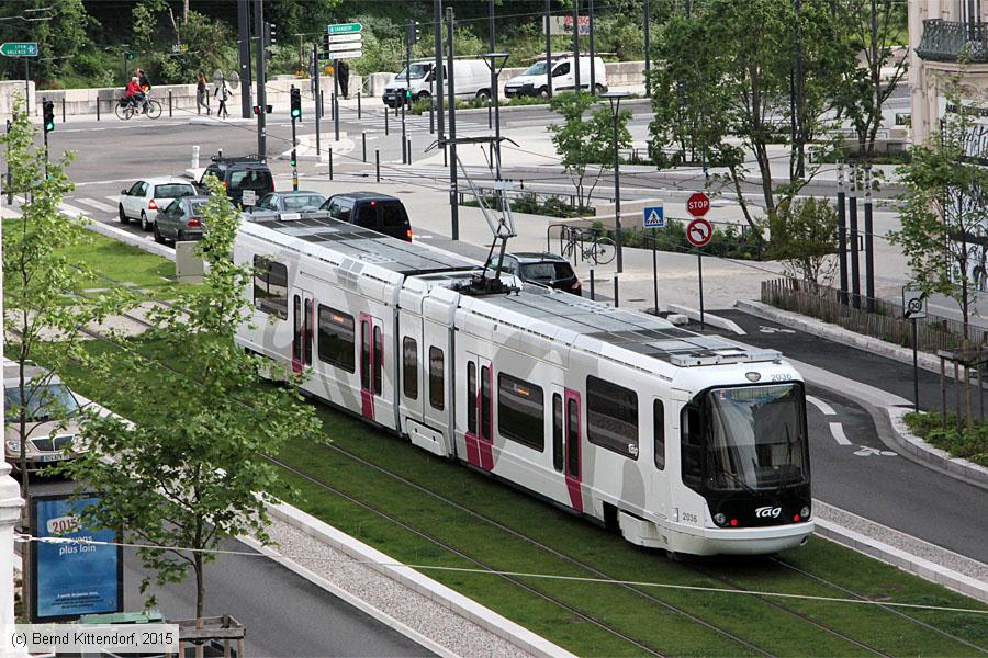 Straßenbahn Grenoble - 2036
/ Bild: grenoble2036_bk1504270016.jpg Straßenbahn Grenoble - 2036
/ Bild: grenoble2036_bk1504270016.jpg