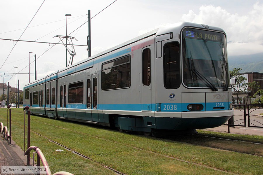 Straßenbahn Grenoble - 2038
/ Bild: grenoble2038_bk1404260239.jpg