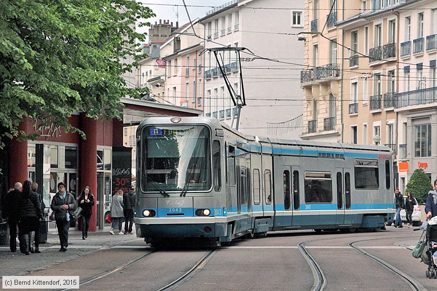 Straßenbahn Grenoble - 2043
/ Bild: grenoble2043_bk1504280108.jpg