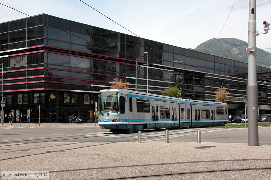 Straßenbahn Grenoble - 2044
/ Bild: grenoble2044_bk1404260273.jpg