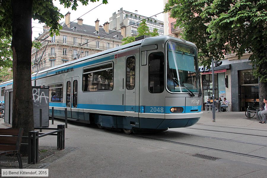 Straßenbahn Grenoble - 2048
/ Bild: grenoble2048_bk1504270178.jpg