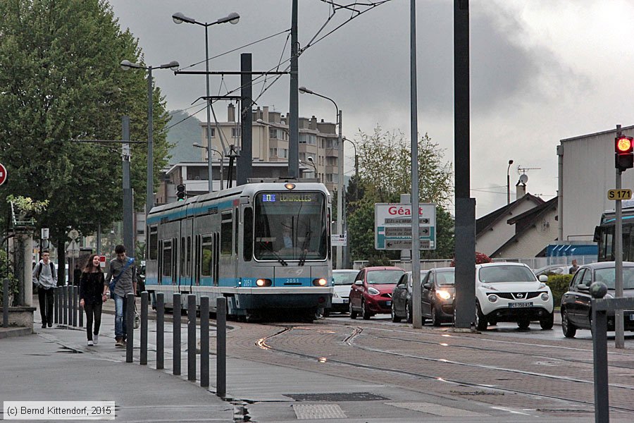 Straßenbahn Grenoble - 2051
/ Bild: grenoble2051_bk1504270343.jpg