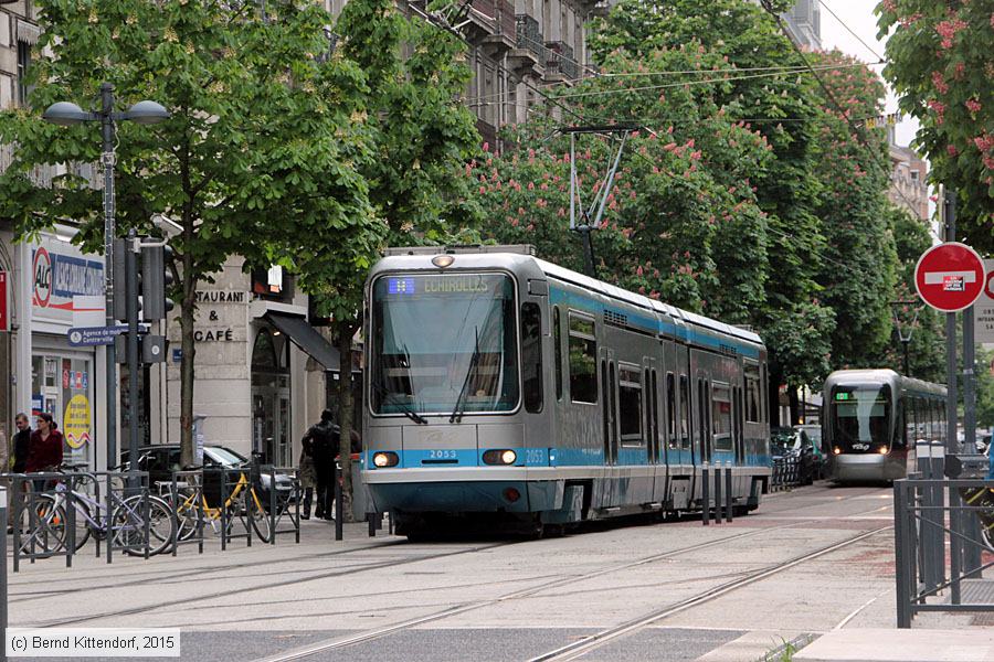 Straßenbahn Grenoble - 2053
/ Bild: grenoble2053_bk1504280187.jpg