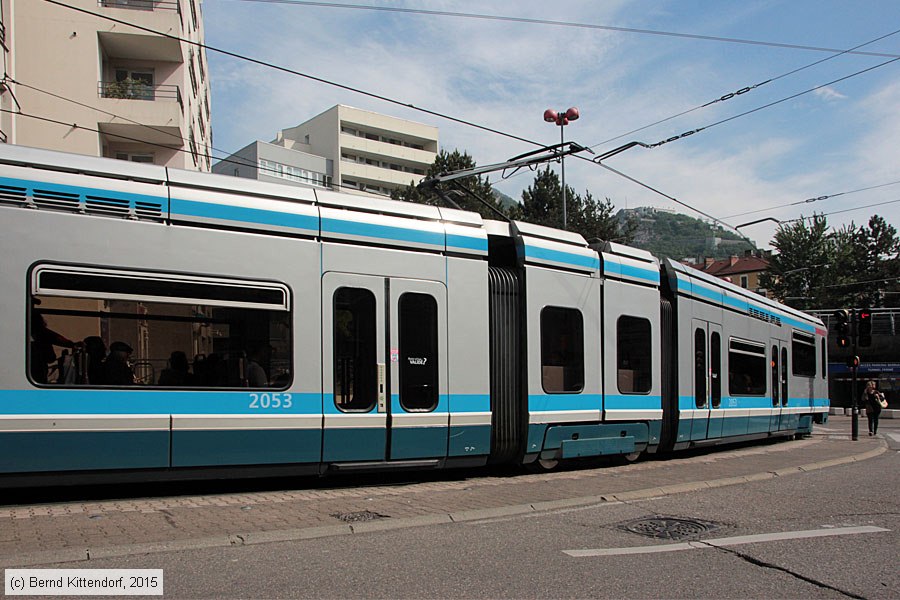 Straßenbahn Grenoble - 2053
/ Bild: grenoble2053_bk1504290025.jpg