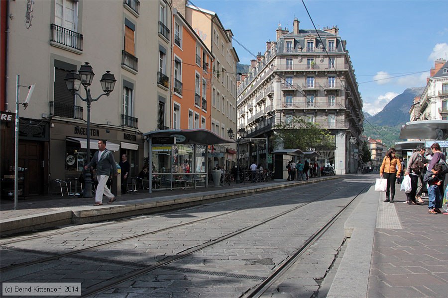 Straßenbahn Grenoble - Anlagen
/ Bild: grenobleanlagen_bk1404260414.jpg