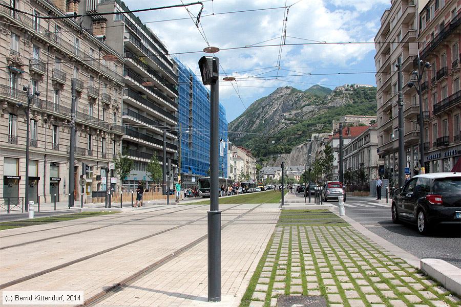 Straßenbahn Grenoble - Anlagen
/ Bild: grenobleanlagen_bk1406280123.jpg