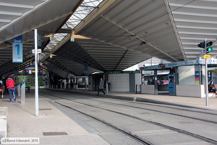 Straßenbahn Grenoble - Anlagen
/ Bild: grenobleanlagen_bk1504280176.jpg