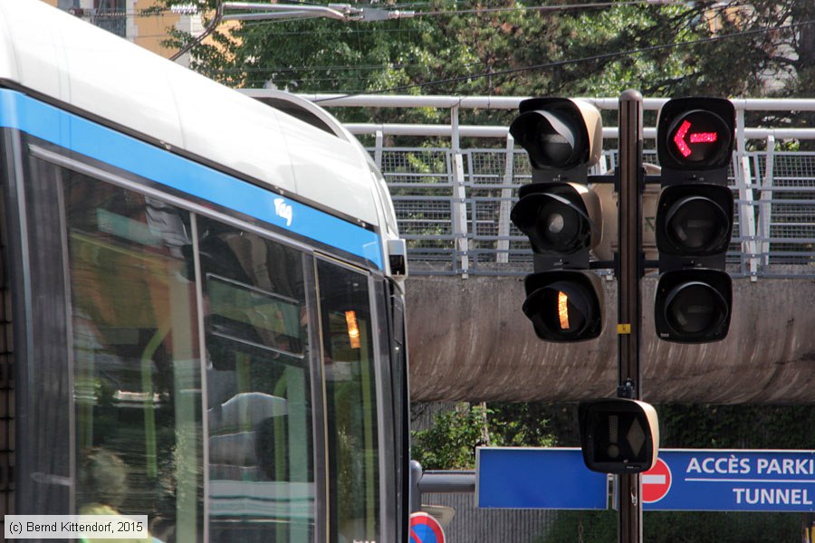 Straßenbahn Grenoble - Anlagen
/ Bild: grenobleanlagen_bk1504290047.jpg