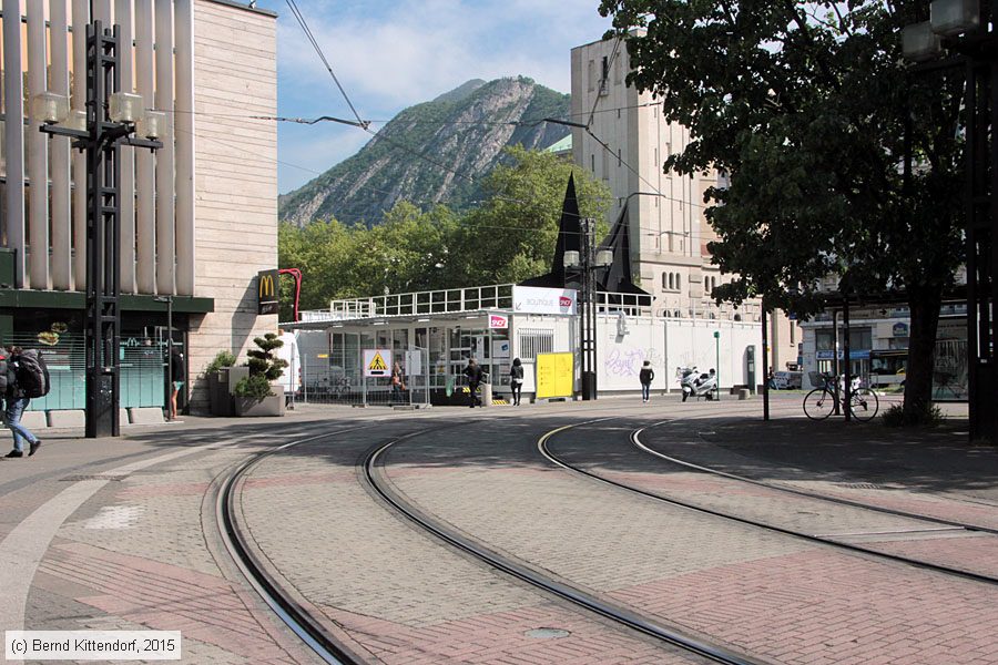 Straßenbahn Grenoble - Anlagen
/ Bild: grenobleanlagen_bk1504290051.jpg