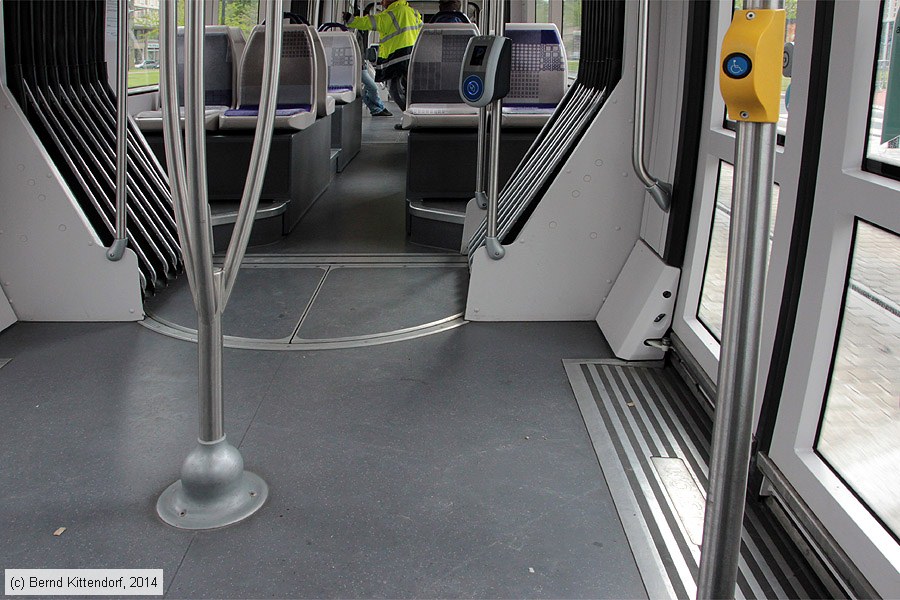 Stra&szlig;enbahn Le Havre - 009 - Innenansicht
/ Bild: lehavre009_bk1405070065.jpg