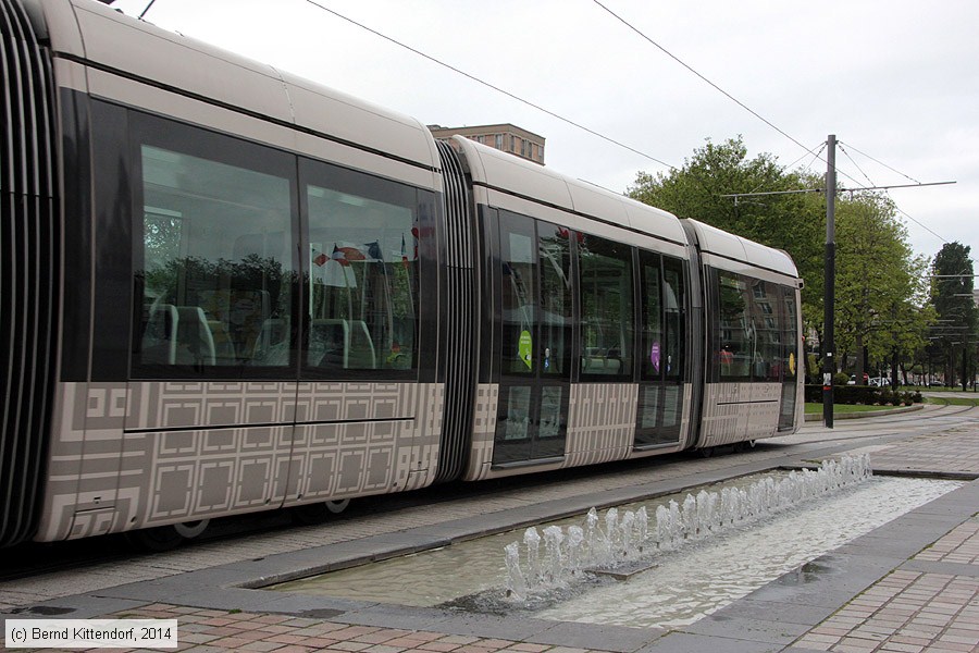 Straßenbahn Le Havre - 020
/ Bild: lehavre020_bk1405070021.jpg Straßenbahn Le Havre - 020
/ Bild: lehavre020_bk1405070021.jpg