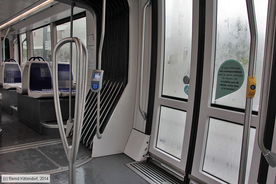 Stra&szlig;enbahn Le Havre - 021 - Innenansicht
/ Bild: lehavre021_bk1405080182.jpg