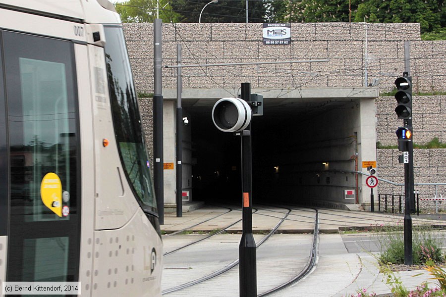 Straßenbahn Le Havre - Anlagen
/ Bild: lehavreanlagen_bk1405090109.jpg Straßenbahn Le Havre - Anlagen
/ Bild: lehavreanlagen_bk1405090109.jpg
