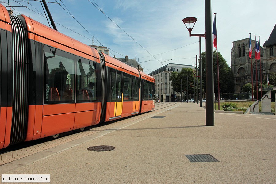 Straßenbahn Le Mans - 1017
/ Bild: lemans1017_bk1507220103.jpg