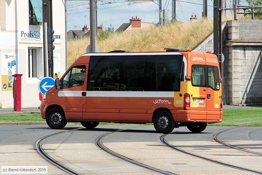 Stadtbus Le Mans - 016
/ Bild: lemansbus016_bk1507220276.jpg