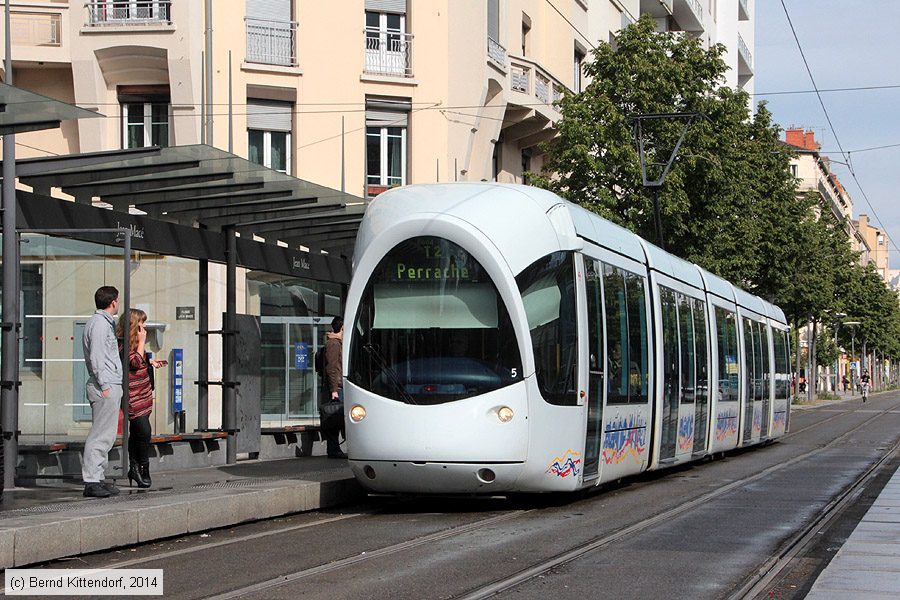 Straßenbahn Lyon - 0805
/ Bild: lyon0805_bk1404270364.jpg