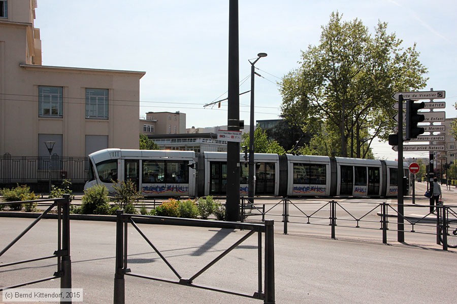 Straßenbahn Lyon - 0816
/ Bild: lyon0816_bk1504240326.jpg Straßenbahn Lyon - 0816
/ Bild: lyon0816_bk1504240326.jpg